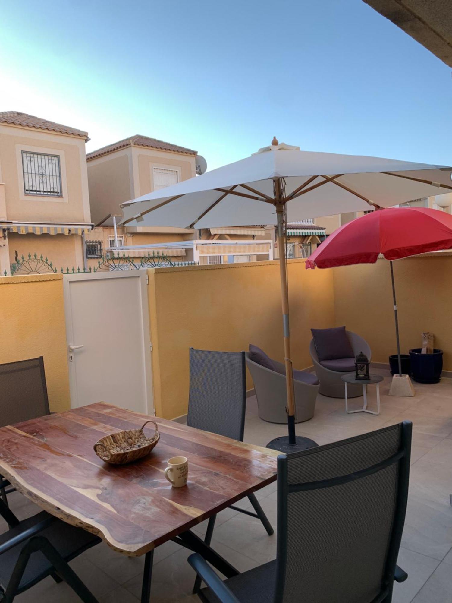 Holiday House Torrevieja Kültér fotó